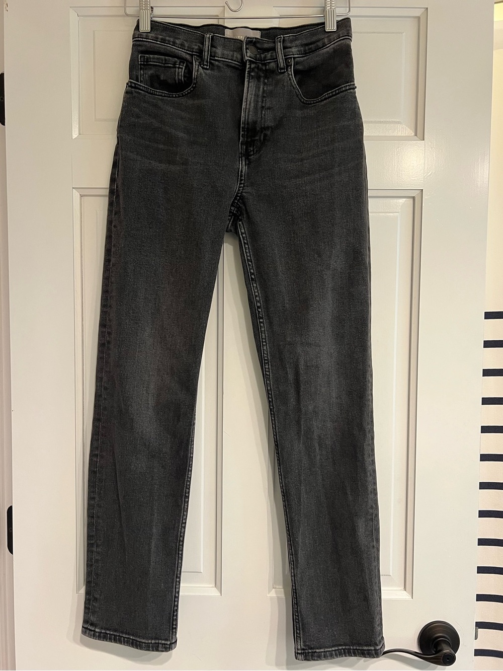 Everlane “The Cheeky Jean”
